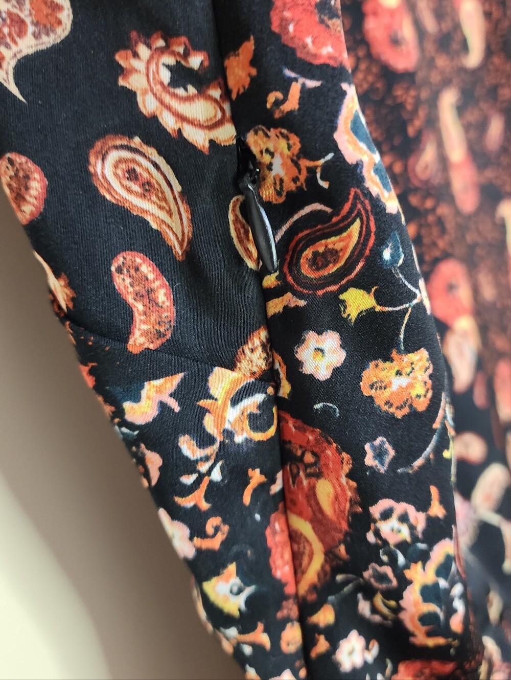 Mango MNG Maxi Dress Sz. Med Paisley Accordian Pleated Patchwork Long Sleeve - Picture 9 of 11